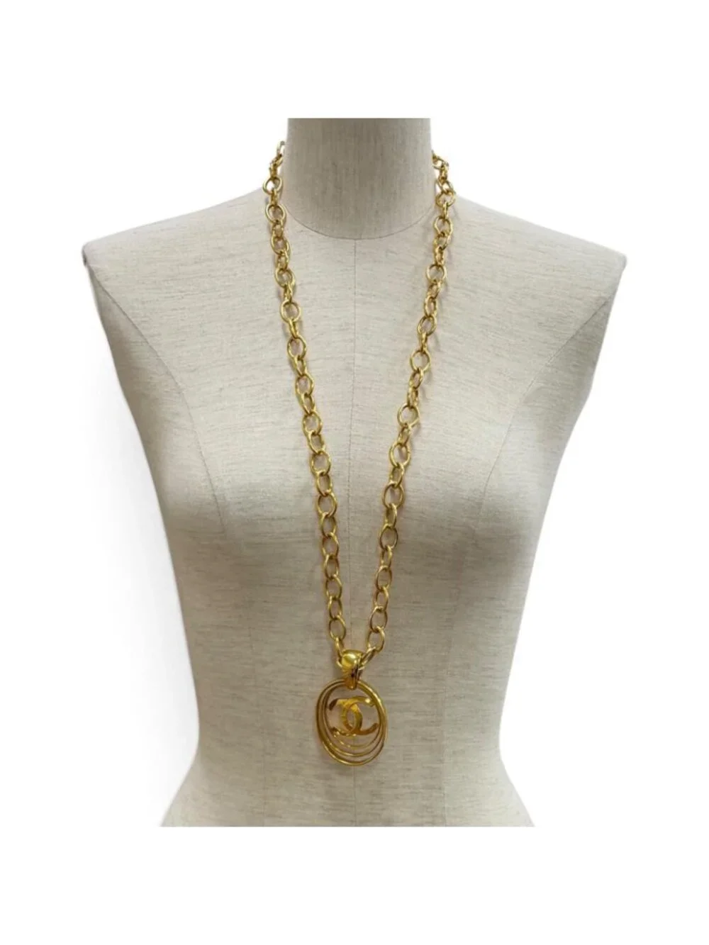 Chanel 95P Vintage CC Logo Chain Pendant Gold Necklace